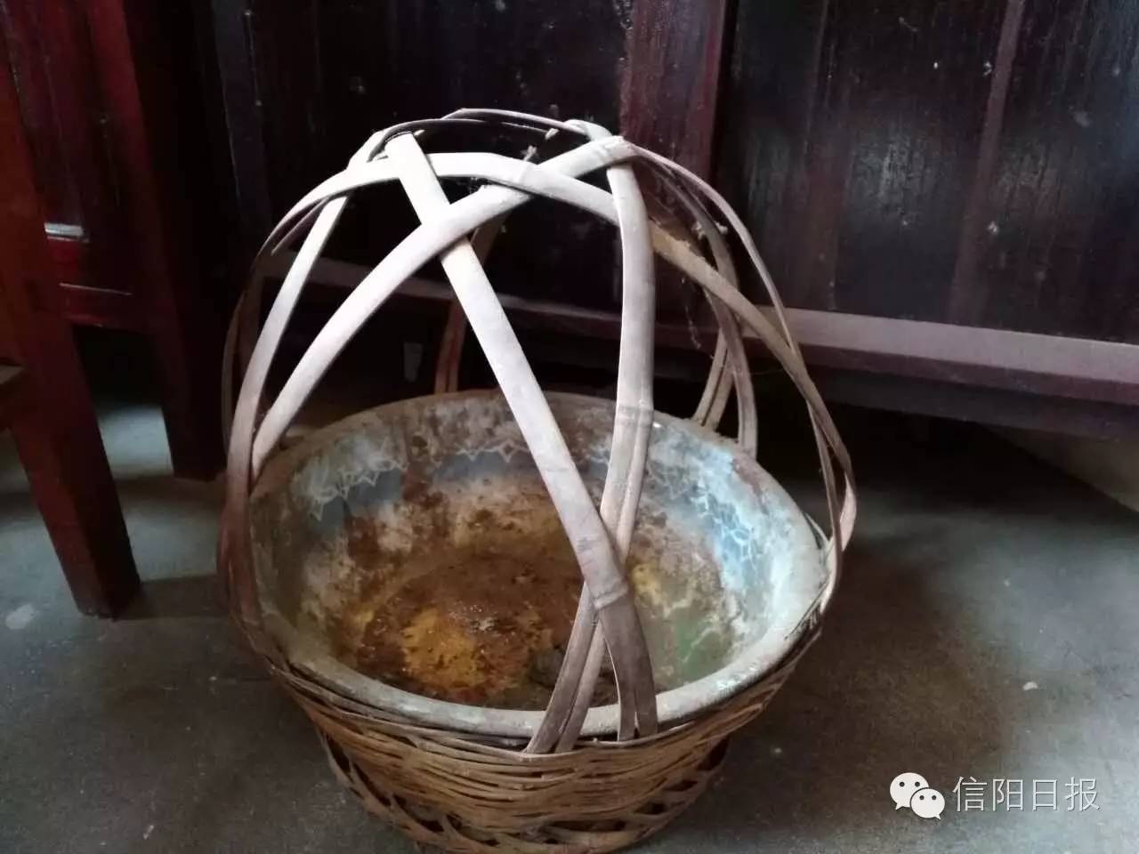 「关注」追忆许光（三）：闪闪红星传万代——这位老人给自己定下了“*不五**”原则