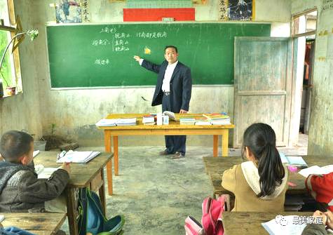 最美家庭发布会现场直播,最美家庭穆小飞