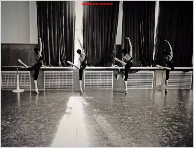 跳跳舞教学基础入门,跳跳舞可以忘掉一切烦恼