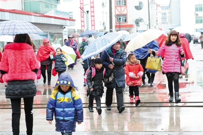 谁也不想最后一个被接走，看看大家怎么说？