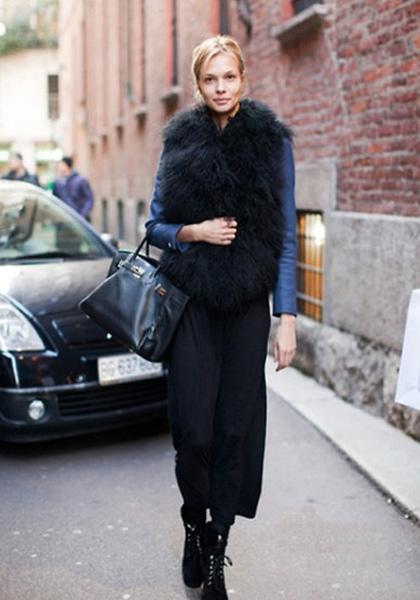 买一件皮草温暖整个冬天,冬天了给自己入手一件皮草