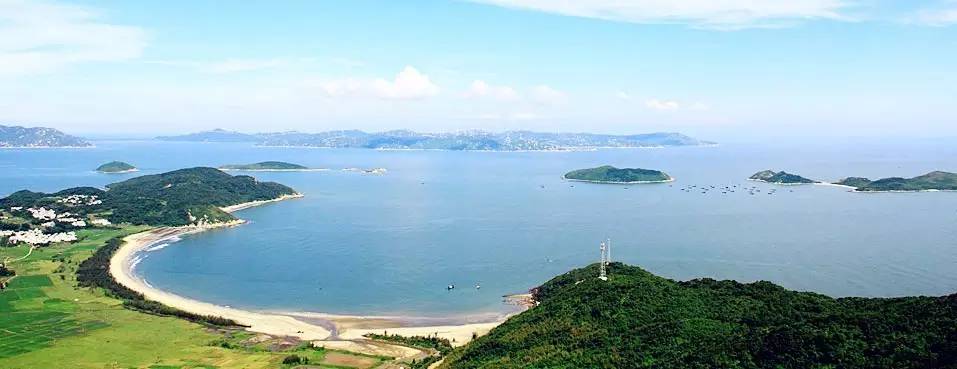 情侣每年都去一个地方拍照,情侣旅行同一个地方拍照