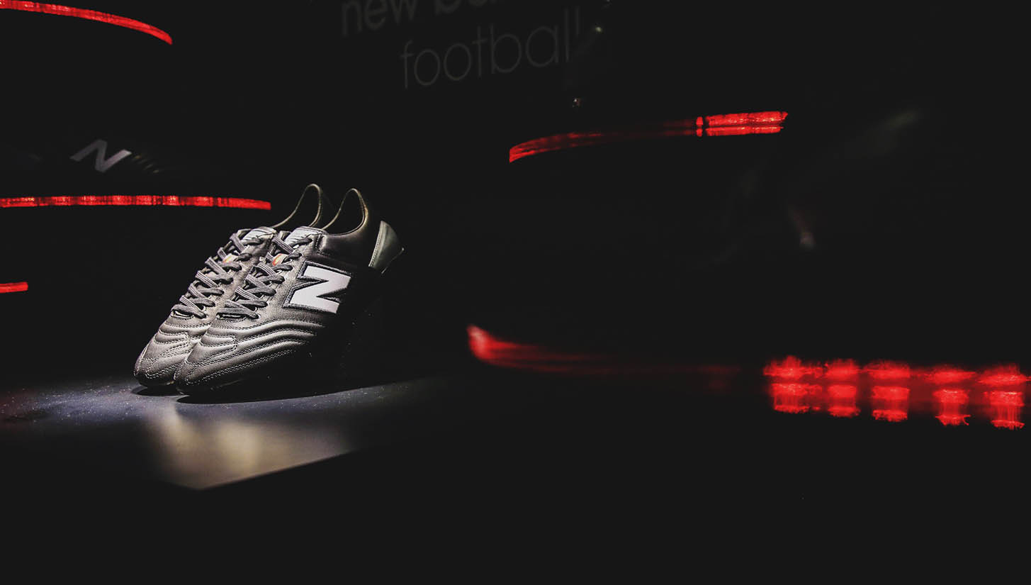 一双球鞋制作全过程,定制球鞋生产全过程