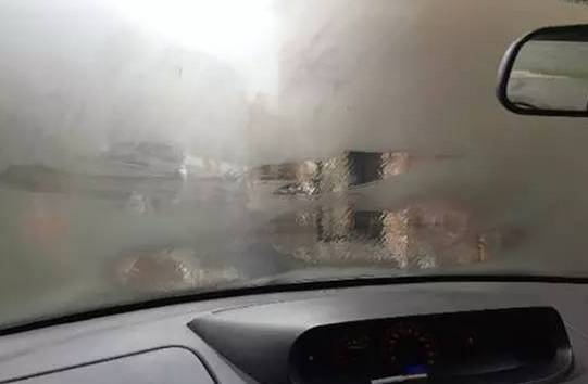 车窗结冰怎么办小妙招,解决车窗结冰的5个妙招