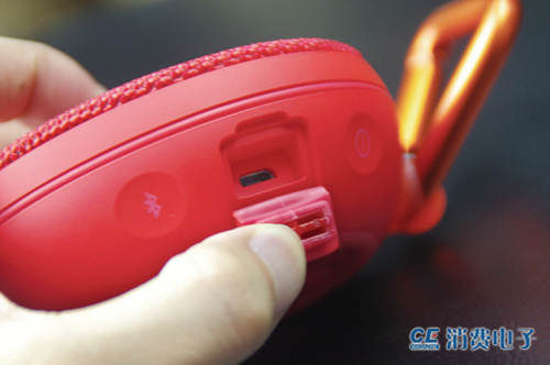 jbltunerfm无线蓝牙音箱评测,jblgo2户外蓝牙音箱测评