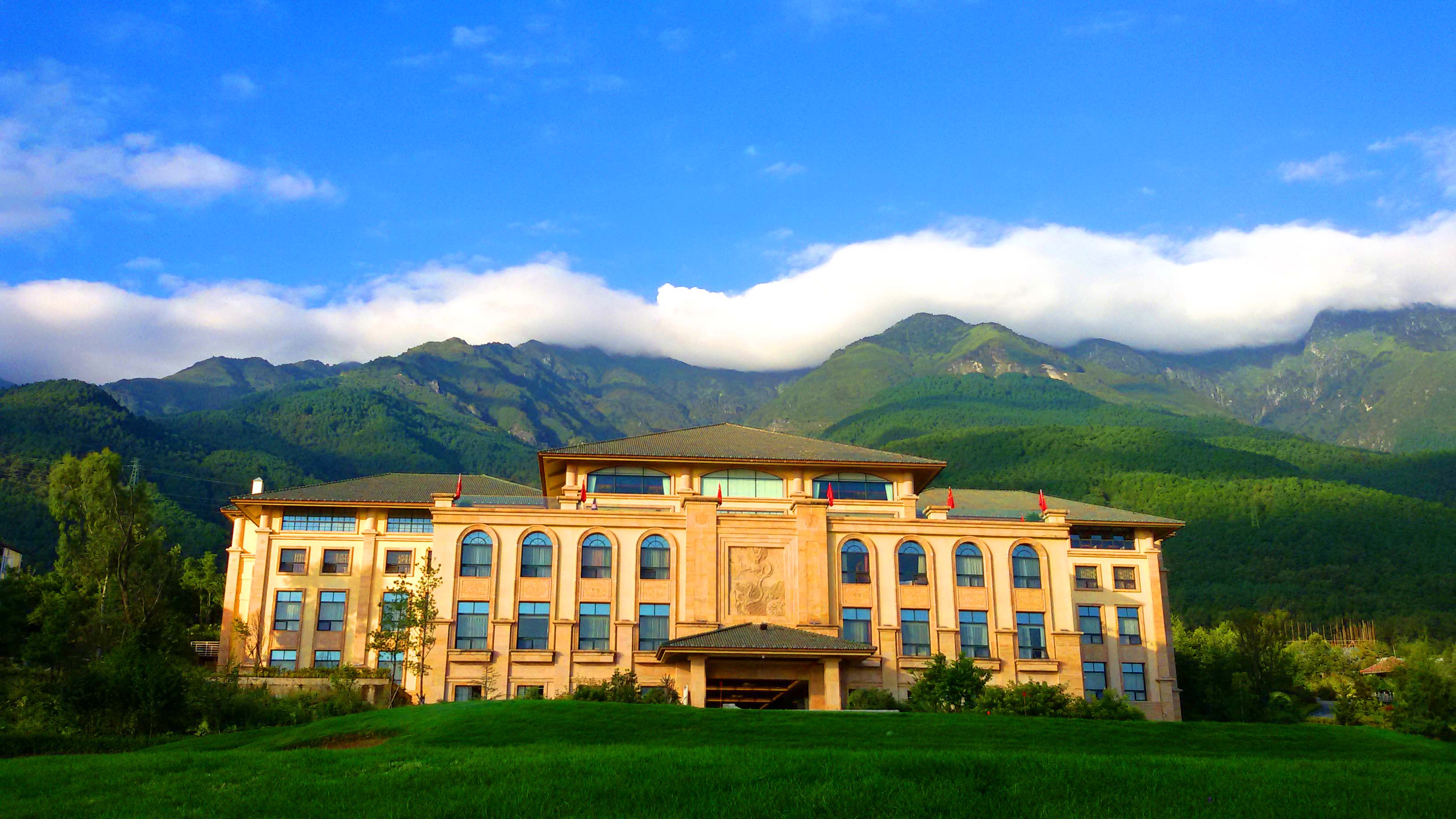 大理苍海高尔夫酒店,大理苍海高尔夫锦邻山度假别墅