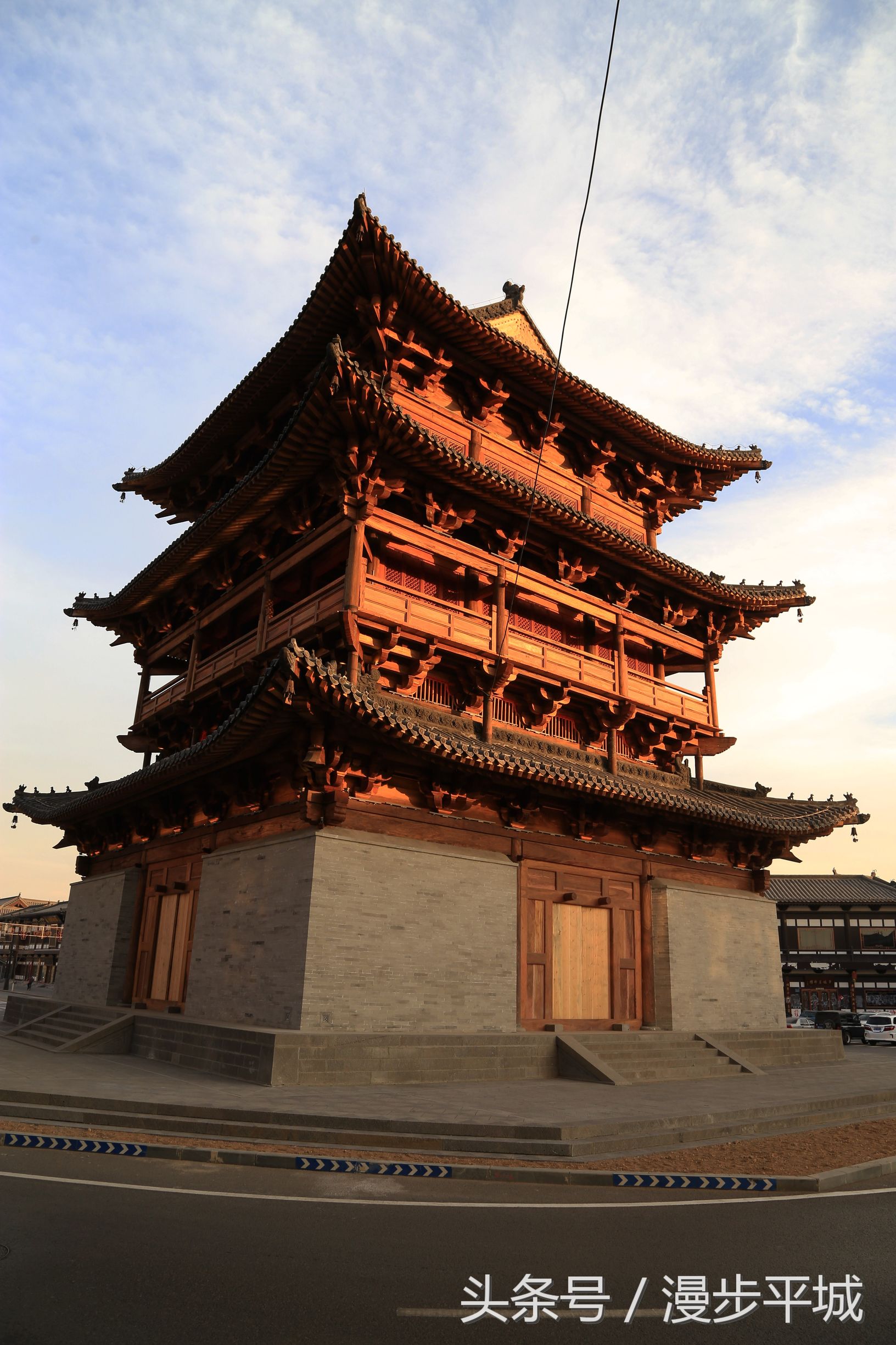 大同古楼和古城墙,大同古城大白楼