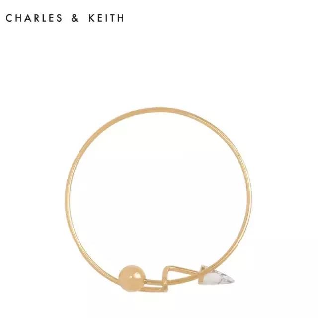 charleskeith黑色细跟新品,charleskeith黄色经典款