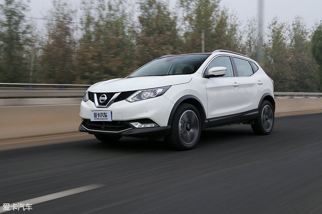 爱卡汽车,逍客经典2.0舒适版上路测试