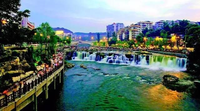 重庆到四川旅游自驾最佳路线,从四川出发旅游路线推荐环线