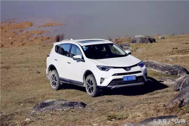 只是“取个中文名”？试丰田RAV4荣放