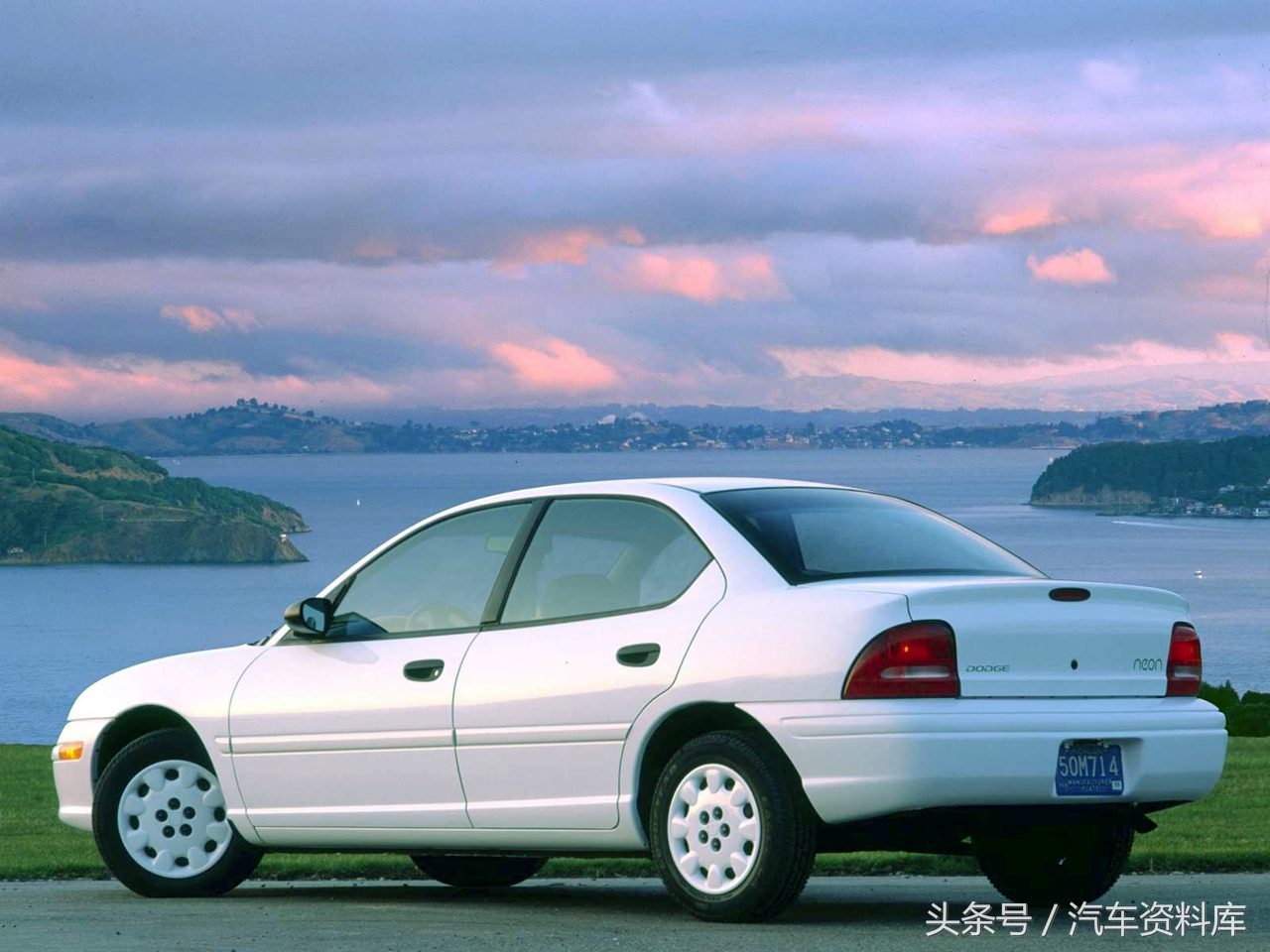 克莱斯勒彩虹车型,90年代克莱斯勒轿车