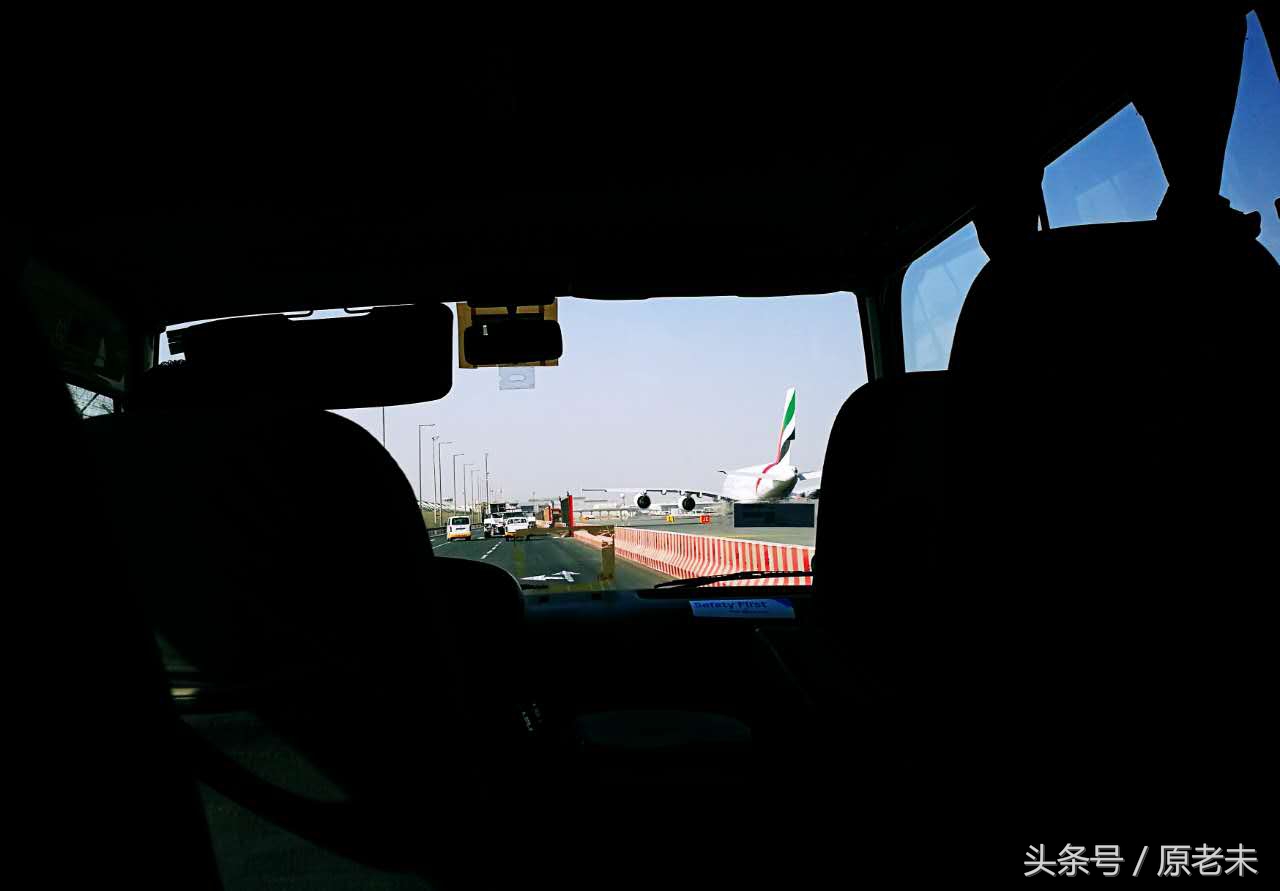 在迪拜t1航站楼转机重新托运行李,迪拜t1到t3航站楼转机