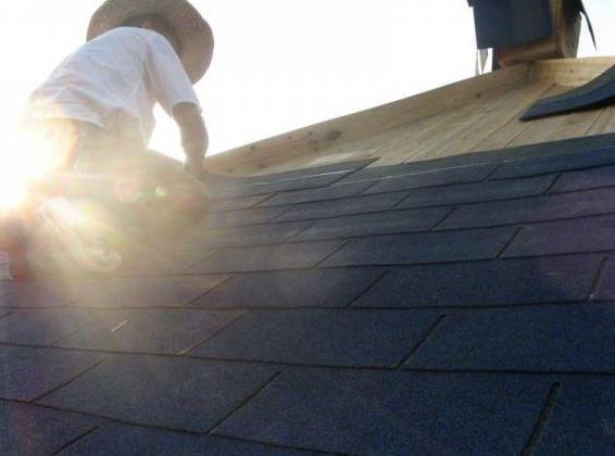 自建房盖沥青瓦好还是琉璃瓦好,陶瓷瓦和水泥瓦沥青瓦哪种质量好