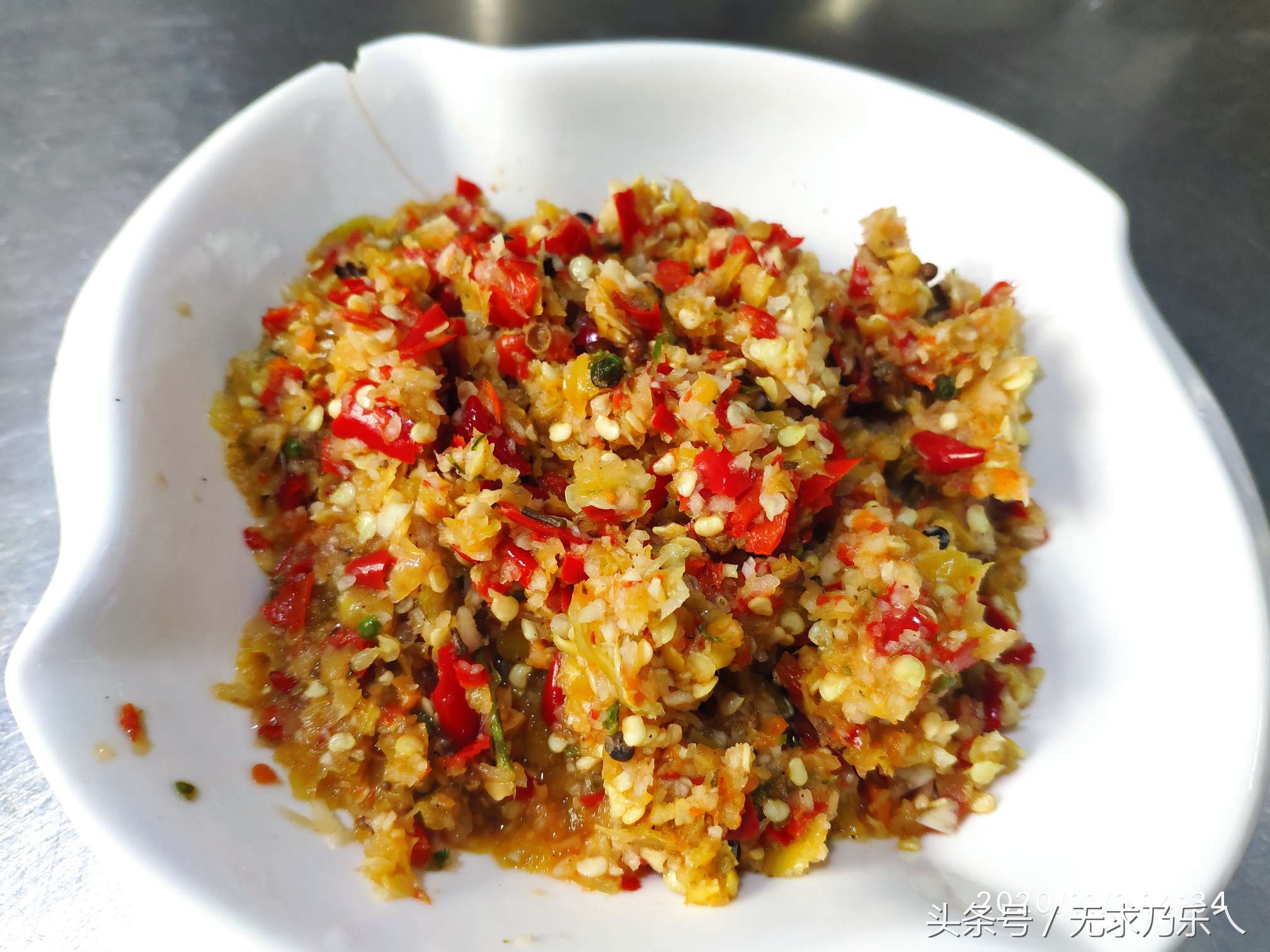 四川正宗泡椒凤爪做法教学,3斤泡椒凤爪配方