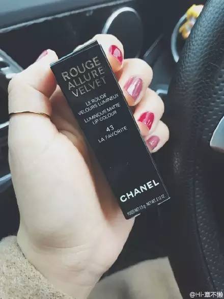 你和时尚的距离就差一把剪刀,你和博主的差距