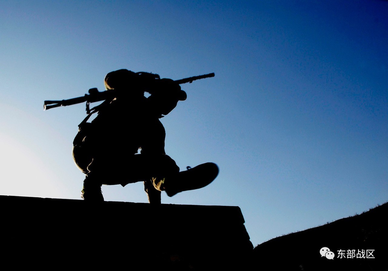 大学生参军吃苦不,参军是人生的机会吗