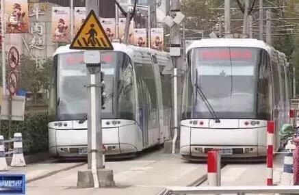 今朝上海｜嚇宁！34分钟狂开52公里，差头司机深更半夜白相“头文字D