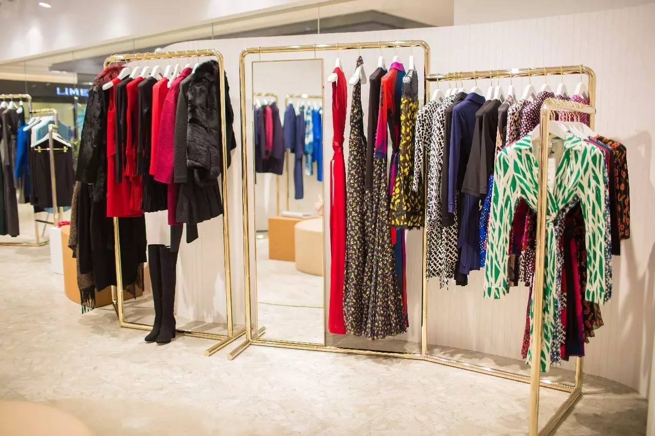 武汉女人最爱这个美国佬？知道真相的我眼泪掉下来！