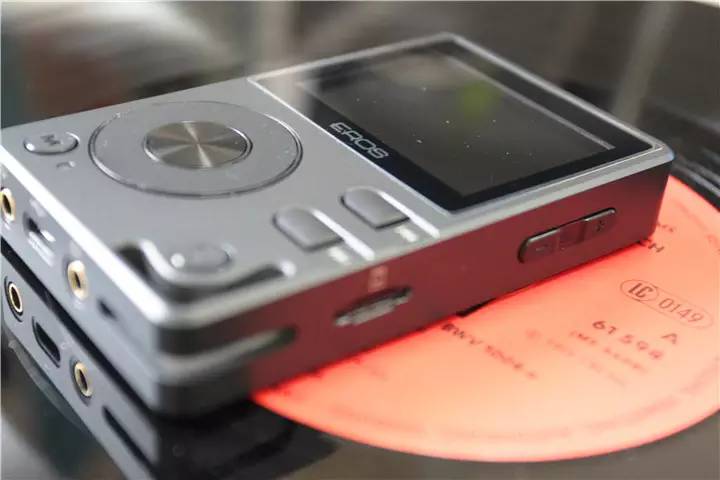 新年开箱第二弹---EROS*放播**器Q