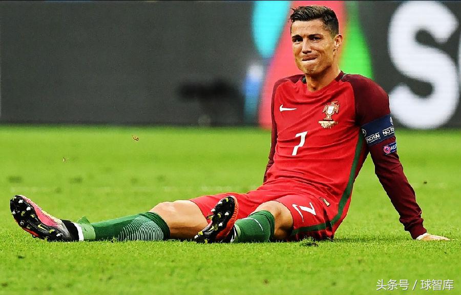 天足十佳任意球,足坛十大最佳照片