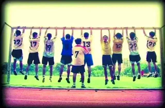 如果你有个喜欢足球的男朋友,有一个特别爱踢球的男朋友