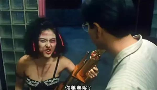 吴耀汉带领捉鬼小分队大战青头鬼，保卫处子之身的未婚妻