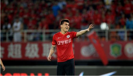 中超苏宁最大牌引援,中超第一名烧钱大户