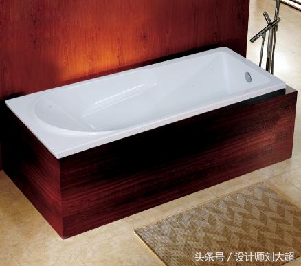 家中装修浴缸的摆放,长方形浴缸和淋浴并存怎么摆放
