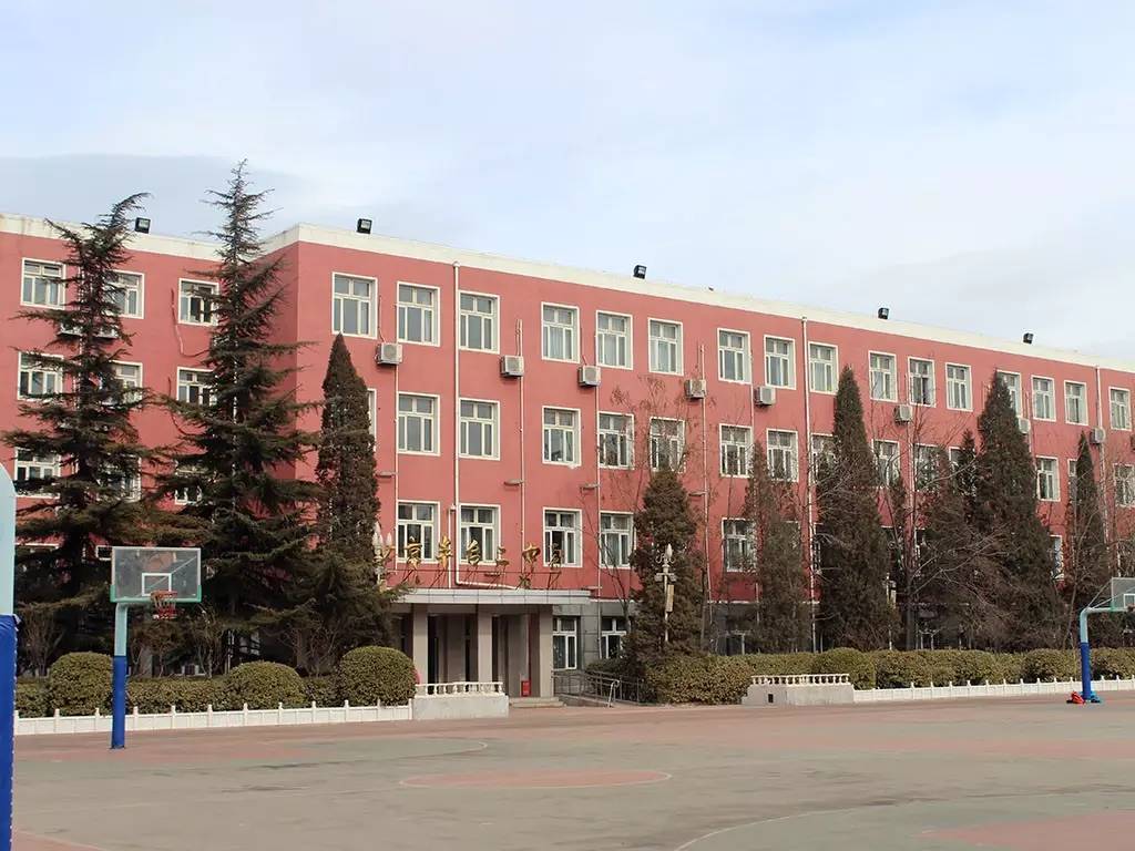 丰台二中今年招生的分数是多少,丰台二中附属实验小学招生简章