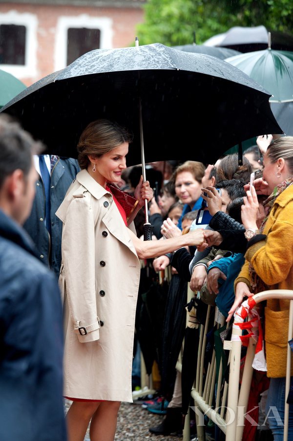 王室风云:大牌高街混着穿西班牙王妃最爱的9个品牌