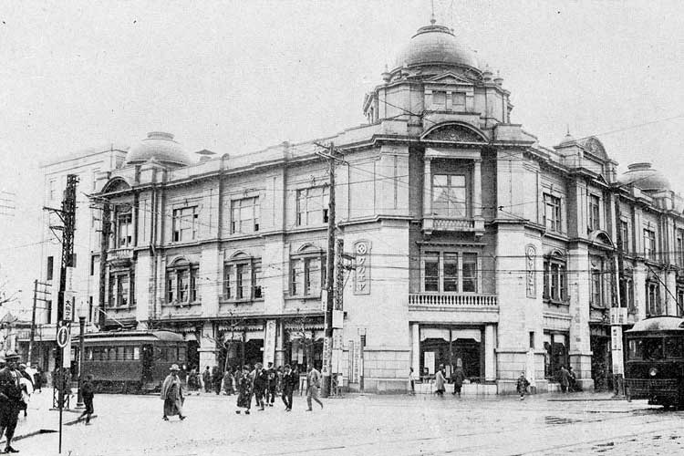 一个据说能装下整个日本的袋子