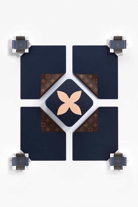 lv路易威登新款什么时候发布的,深圳lv路易威登时尚艺术展礼品