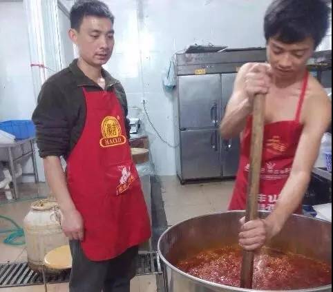 炒料技师岗位职责,炒料师傅日常