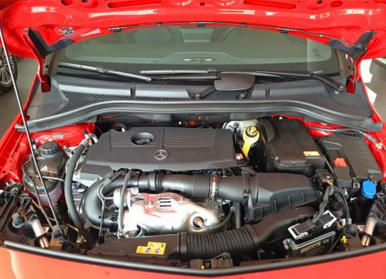 奔驰b200时尚型,奔驰b200空间