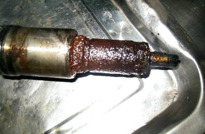 卡车发动机冒黑烟无力怎么回事,卡车动力不足油耗正常