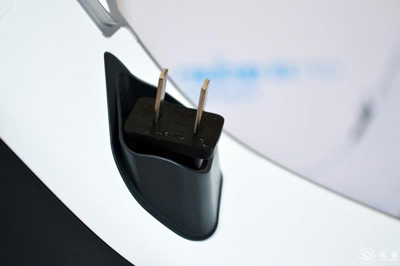 戴森床上吸尘器清洗,清洁床吸尘器