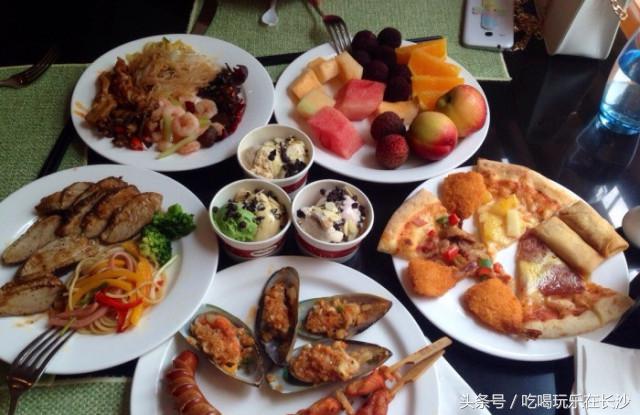 在长沙吃顿烧烤200元够吗,长沙去吃湘菜吃到饱大概多少钱