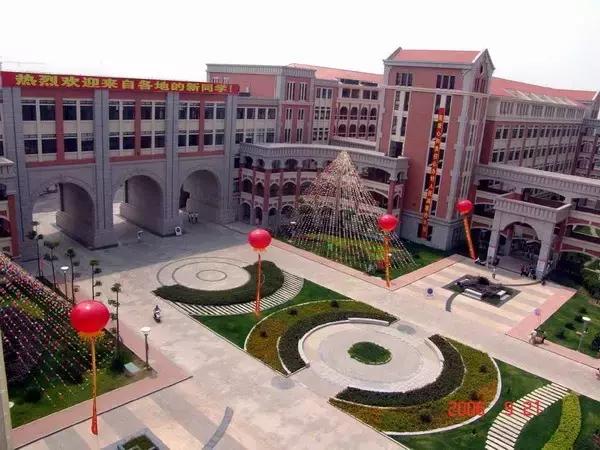 厦大入选全球12所最美大学！像花园一样的大学厦门原来这么多