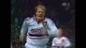 不懂足球的去足球场看球,不懂足球的人看球