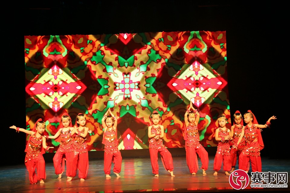 赛事网春晚录制圆满结束，正月初一至初三请锁定福建教育电视台