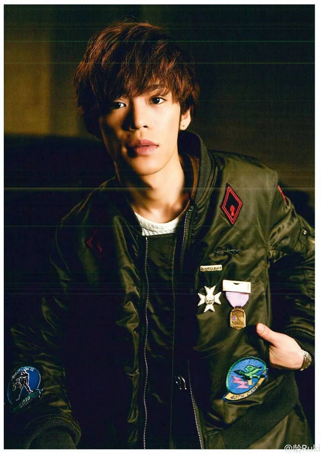 温柔嗓低音炮，论贤章美人的男神进化论