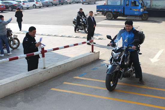 驾照新规2022年年龄明细,驾照新规2022年年龄新规定明细