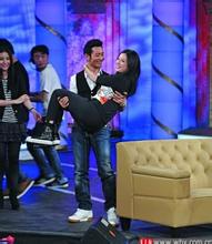 王菲成龙陈坤那英黄晓明马云李连杰，赵薇如何让朋友圈市值破万亿