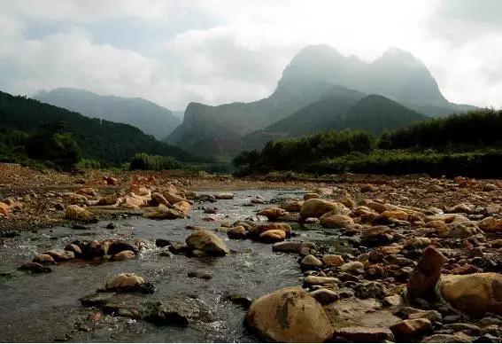 广西旅游景点以及特产,广西特色旅游纪念品推荐