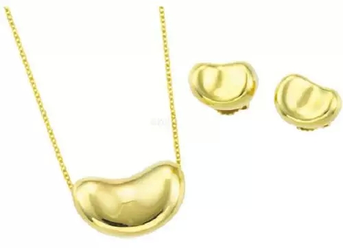 女人赌气买了奢侈品后，男人明白了一个道理。。。