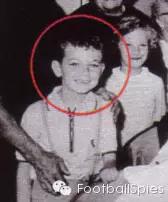 巴乔94年背影图片,49岁的巴乔照片