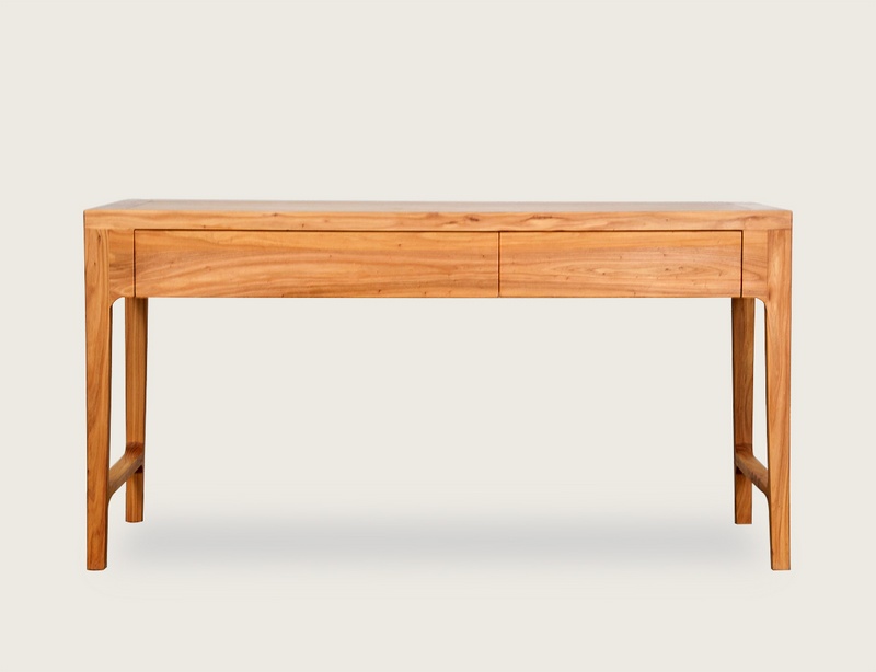 带你看看真实的实木家具工厂,北京实木家具定制