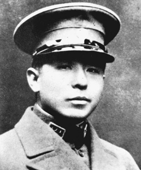 钩沉历史往事,钩沉轶事