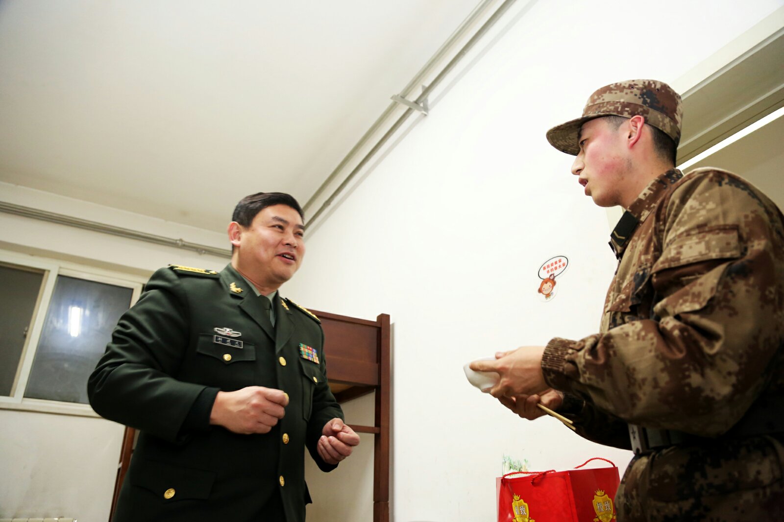 解放军306医院除夕之夜倒计时与正计时